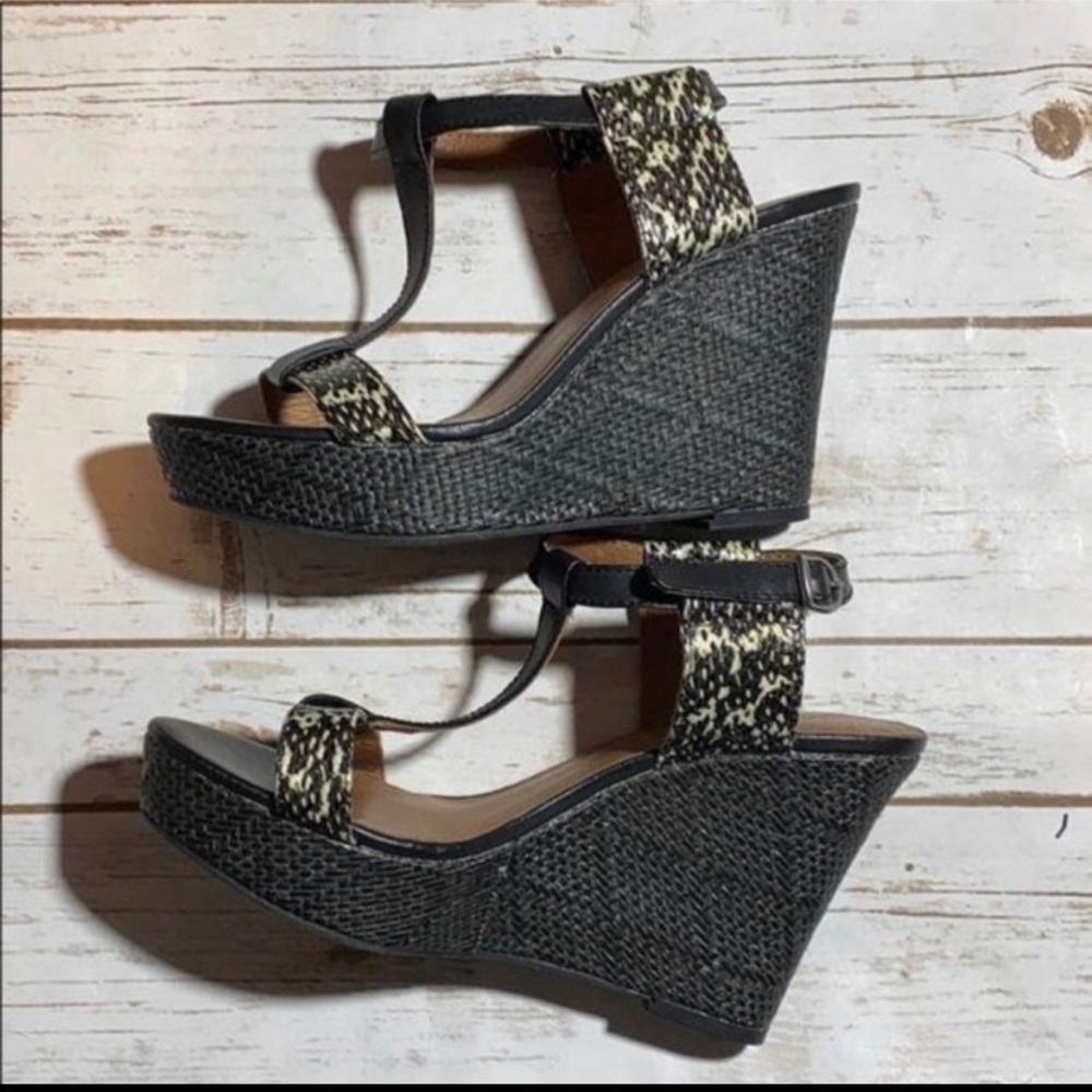 Lucky Brand wedges